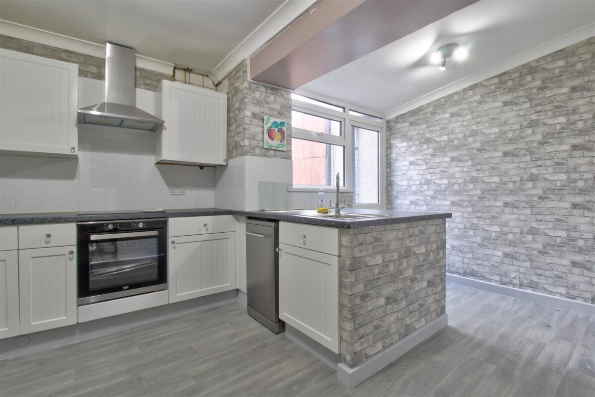 Wood Street, Cilfynydd, Pontypridd