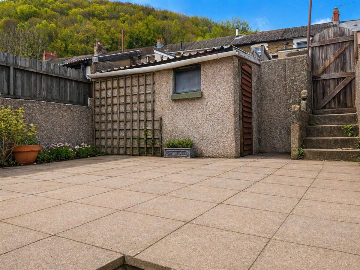 Newport Road, Cwmcarn, Newport