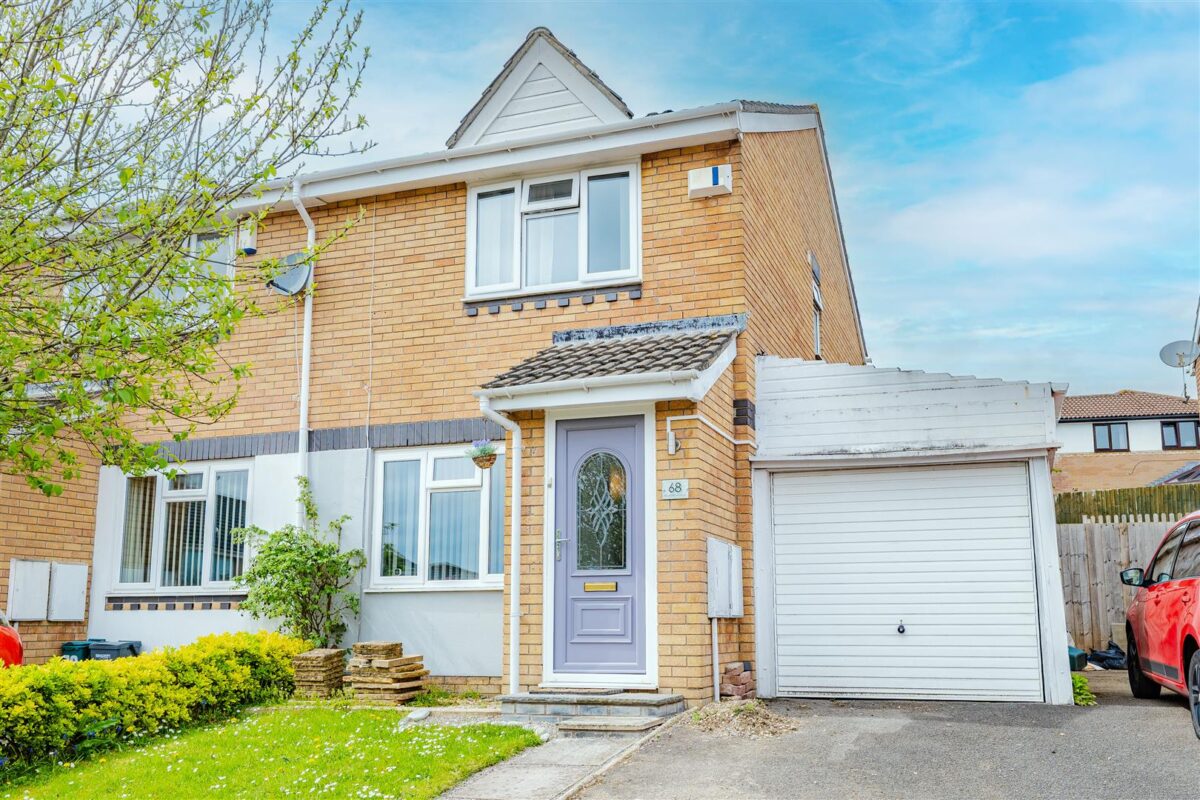 Brookfield Avenue, Barry