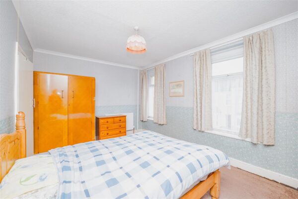 Coigne Terrace, Barry