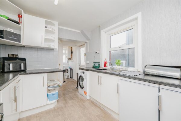 Coigne Terrace, Barry