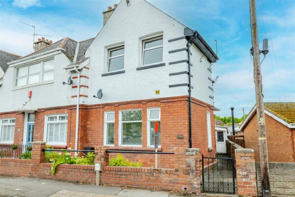 Coldbrook Road East, Barry