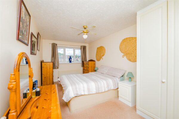 Thistle Close, Barry