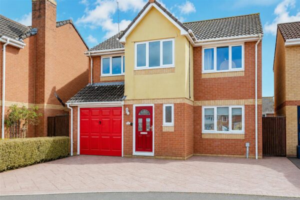 Thistle Close, Barry