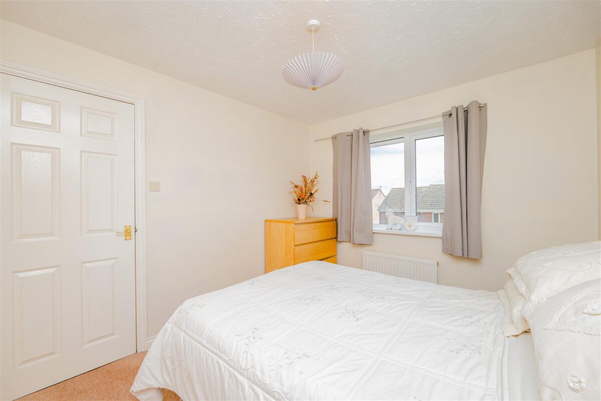 Thistle Close, Barry