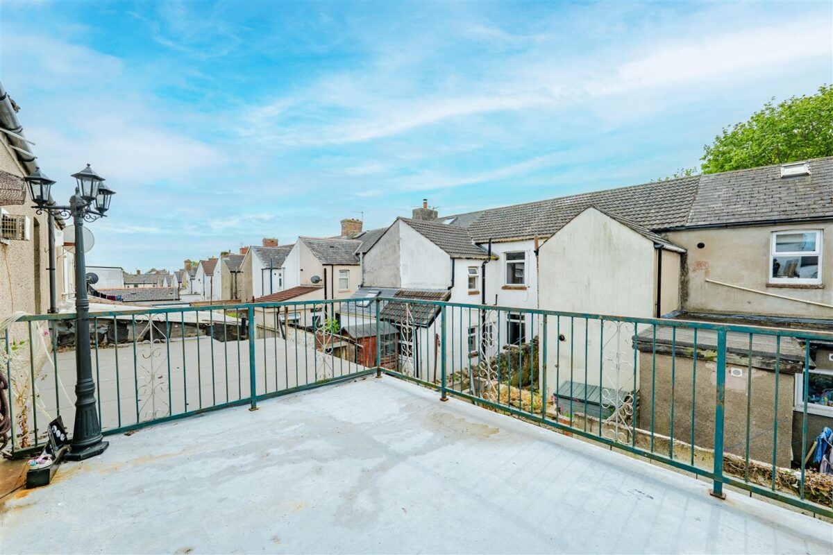 Llewellyn Street, Barry