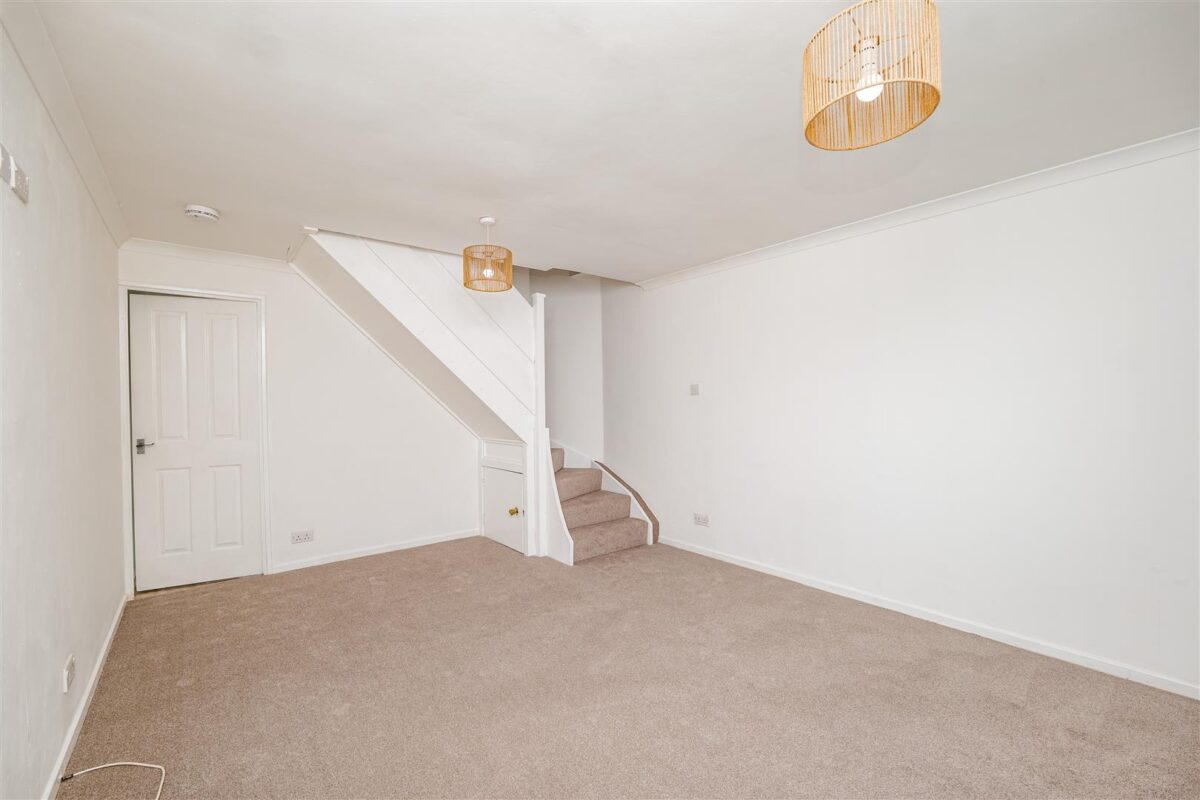 Carew Close, Barry