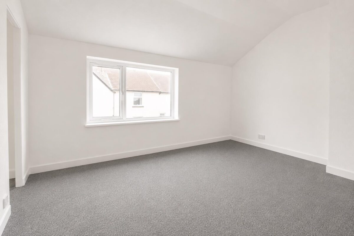 Greys Crescent, Tir-Y-Berth, Hengoed