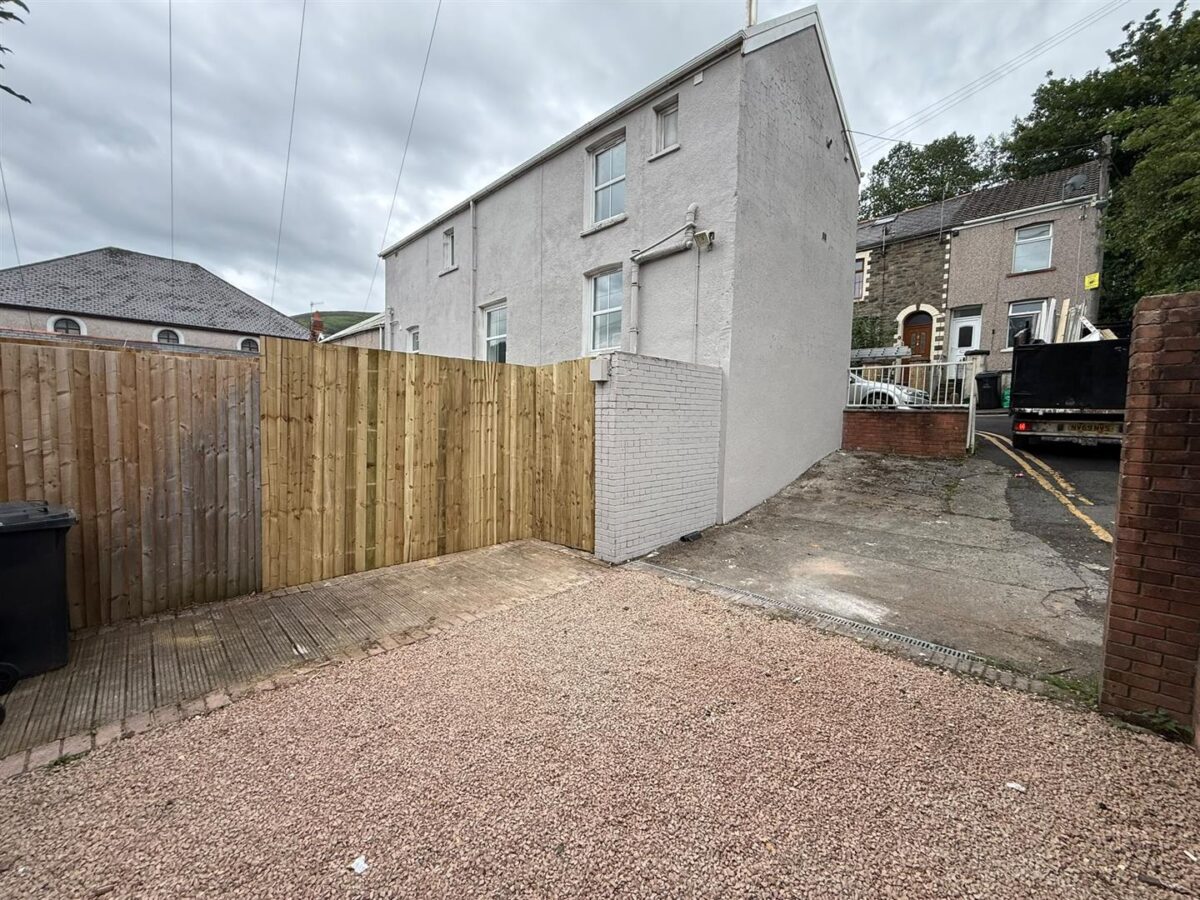Park Place, Abertillery