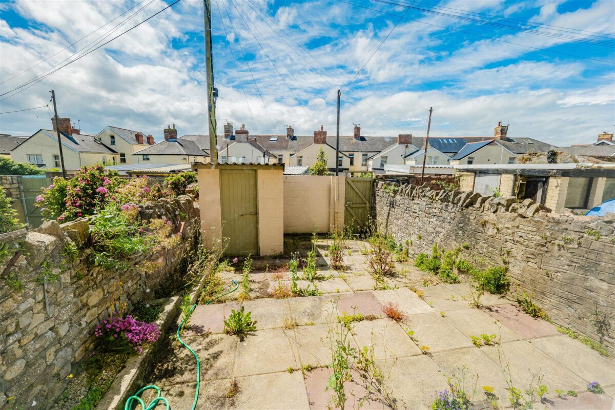 Station Street, Barry