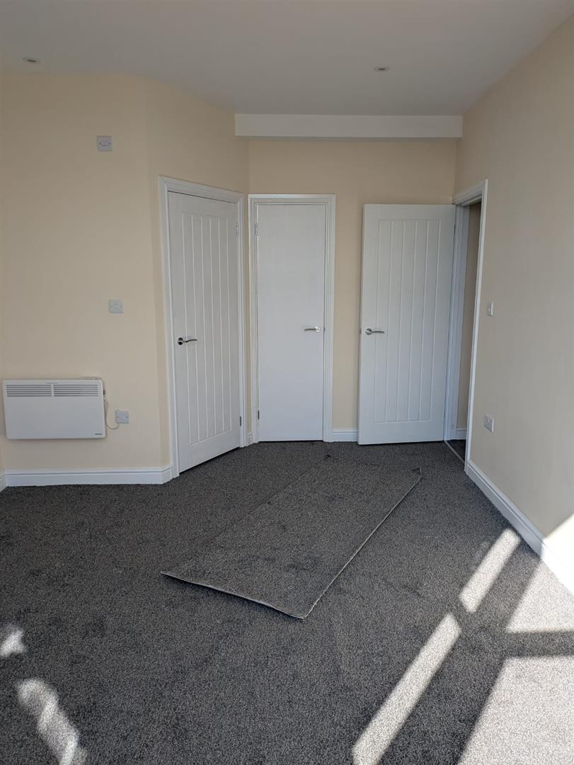 High Street, Hirwaun, Aberdare