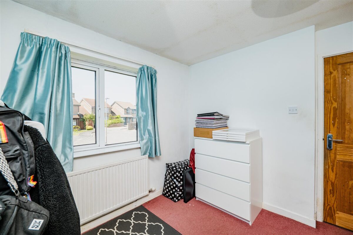 Blyth Close, Barry