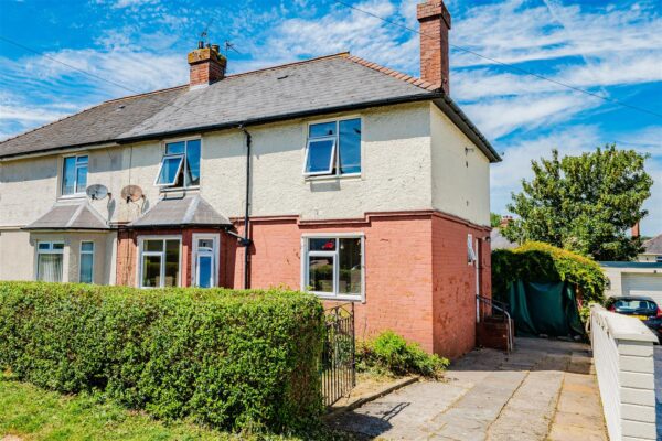 Hywel Crescent, Barry