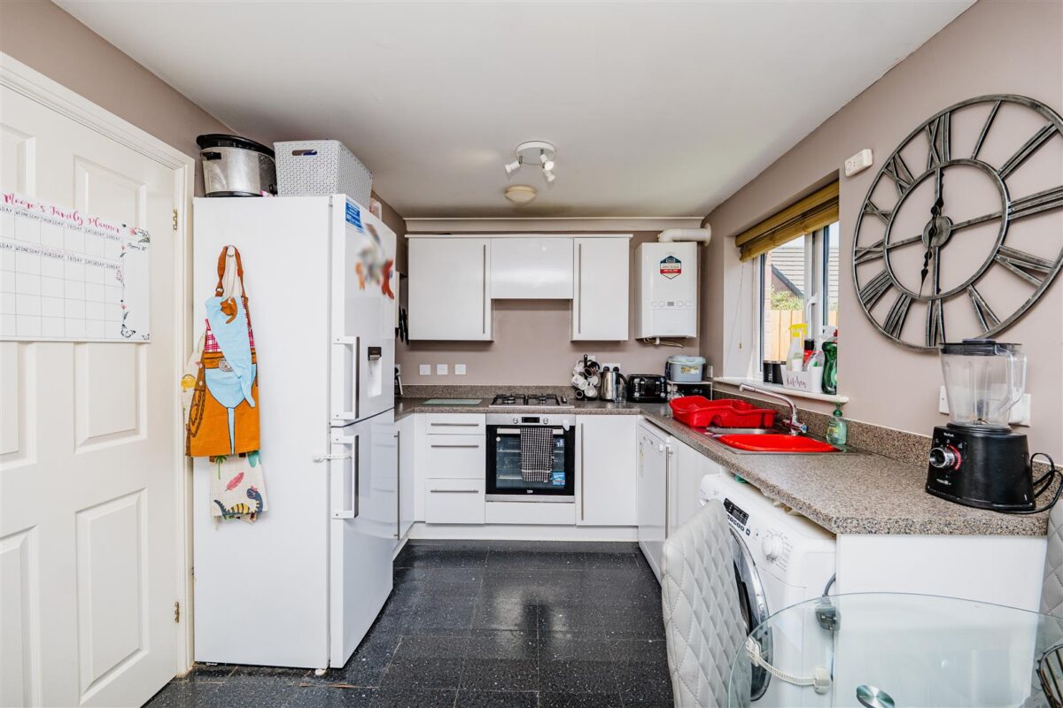 Haven Walk, Barry