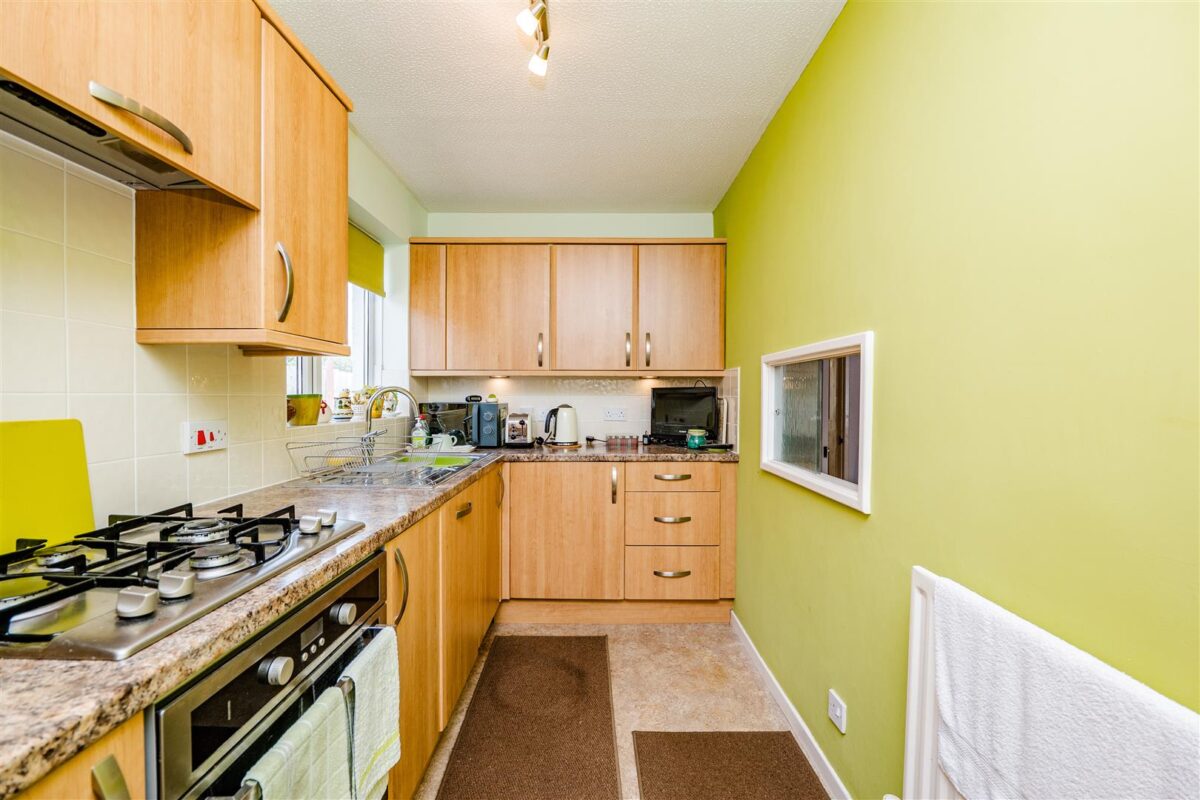 Enfield Drive, Barry
