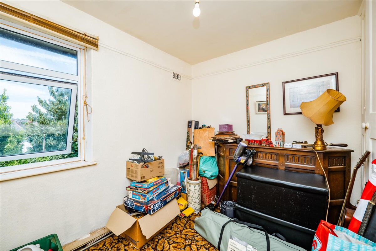 Hywel Crescent, Barry