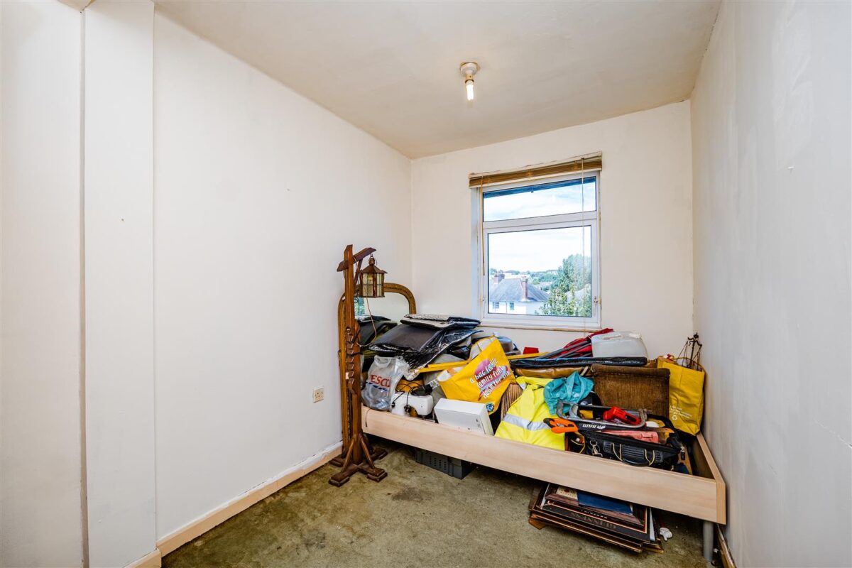 Hywel Crescent, Barry