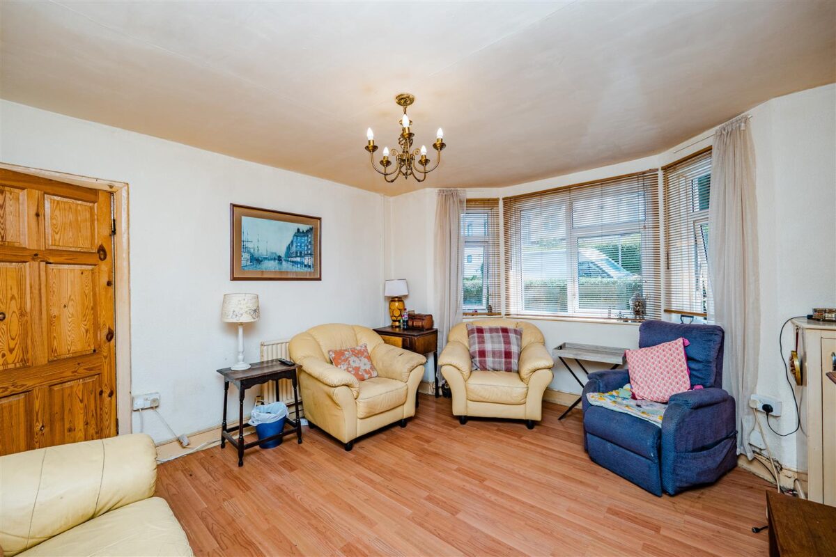Hywel Crescent, Barry