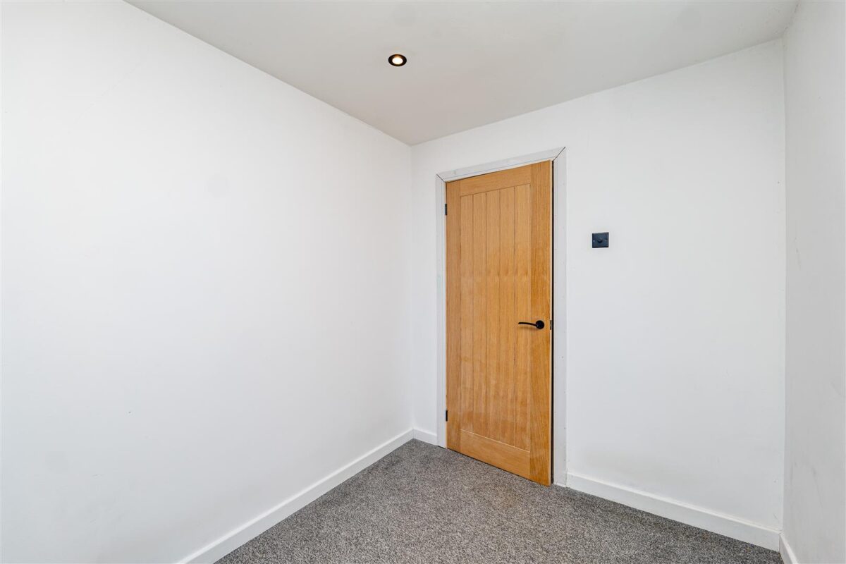 Rowan Grove, St. Athan, Barry