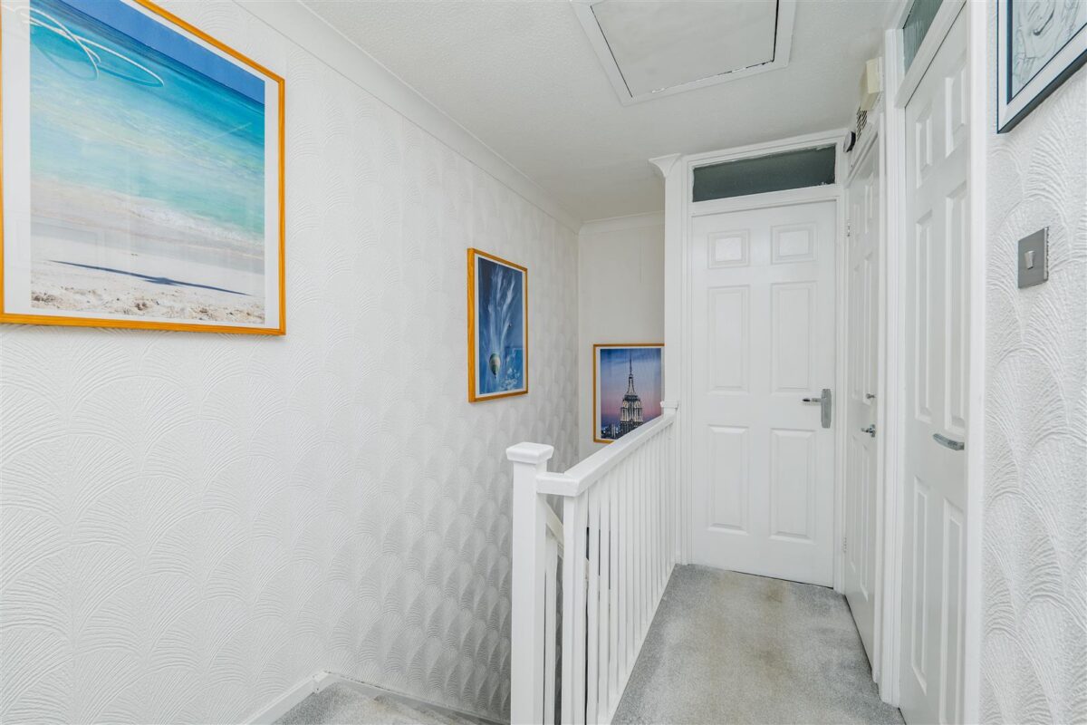 Purdey Close, Barry