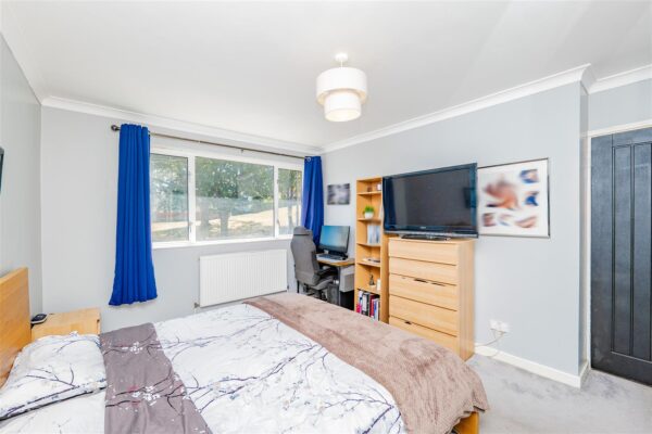 Collard Crescent, Barry