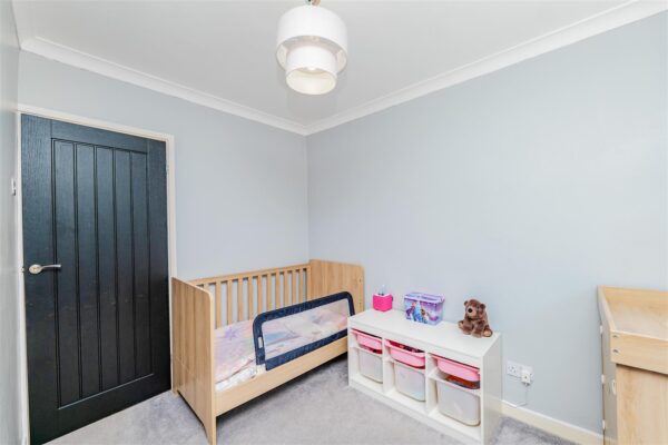 Collard Crescent, Barry