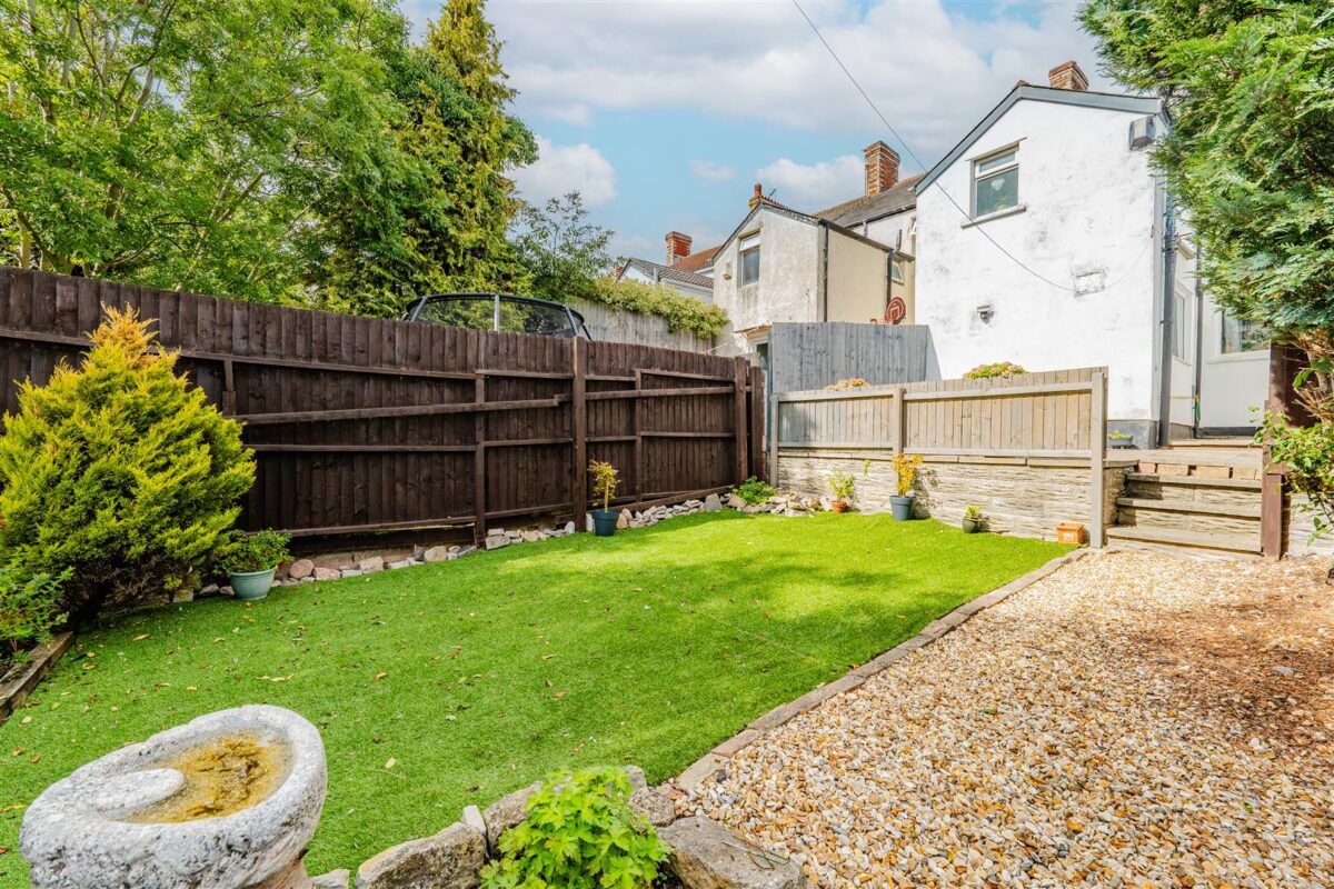 Treharne Road, Barry