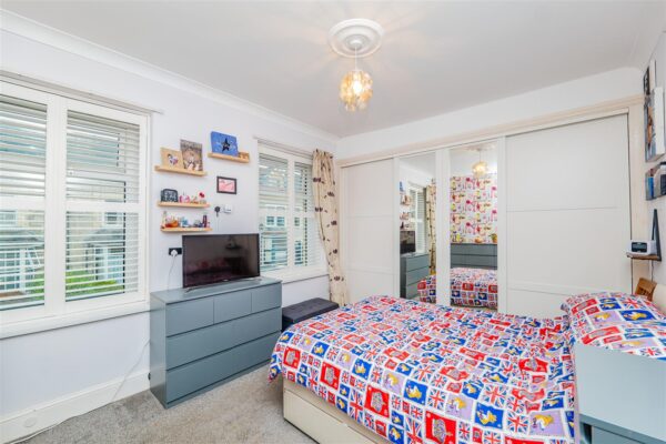 Courtenay Road, Barry