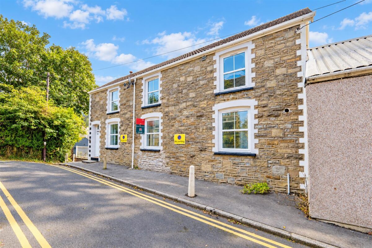 Park Place, Abertillery