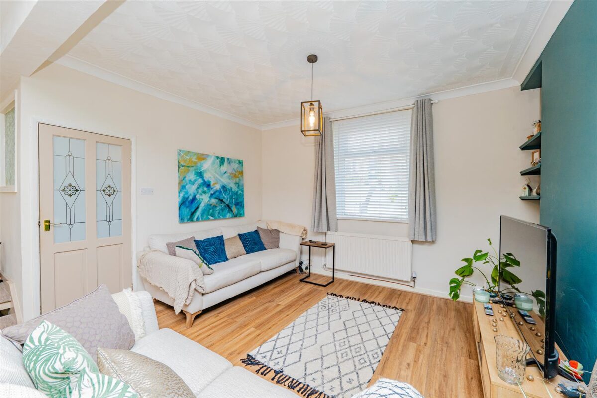 Treharne Road, Barry