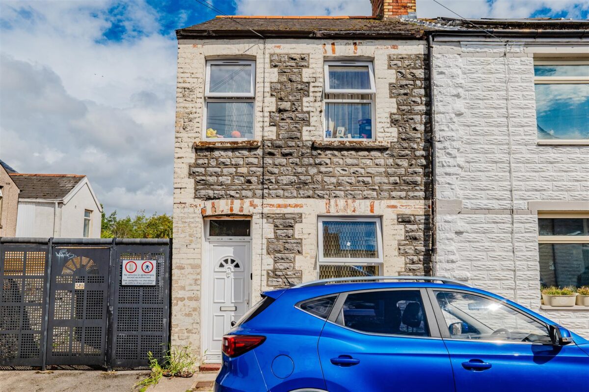 Lee Road, Barry