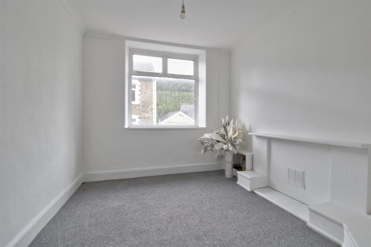 Queen Street, Abertillery