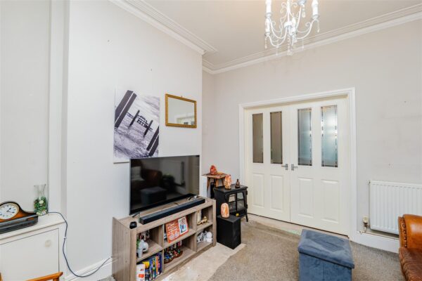 Courtenay Road, Barry