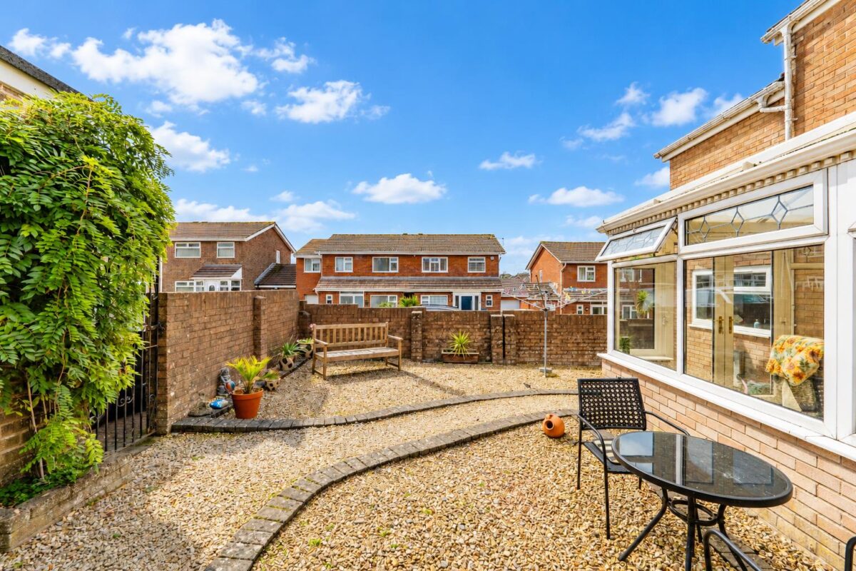 Cledwen Close, Barry