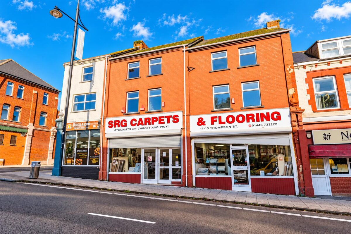 Thompson Street, Barry