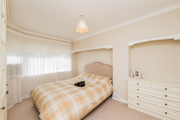 Crossfield Road, Barry