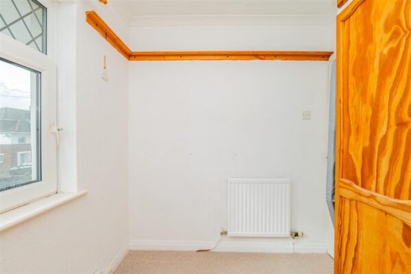 Crossfield Road, Barry