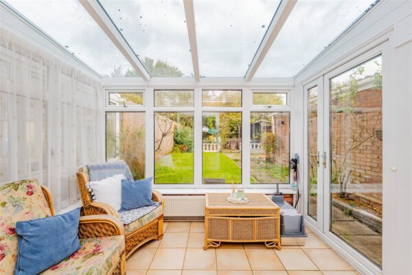 Crossfield Road, Barry