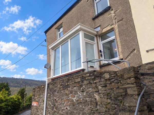 Pantypwdyn Road, Abertillery