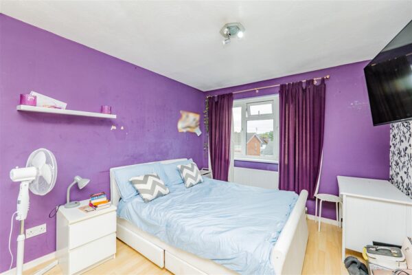 Cledwen Close, Barry